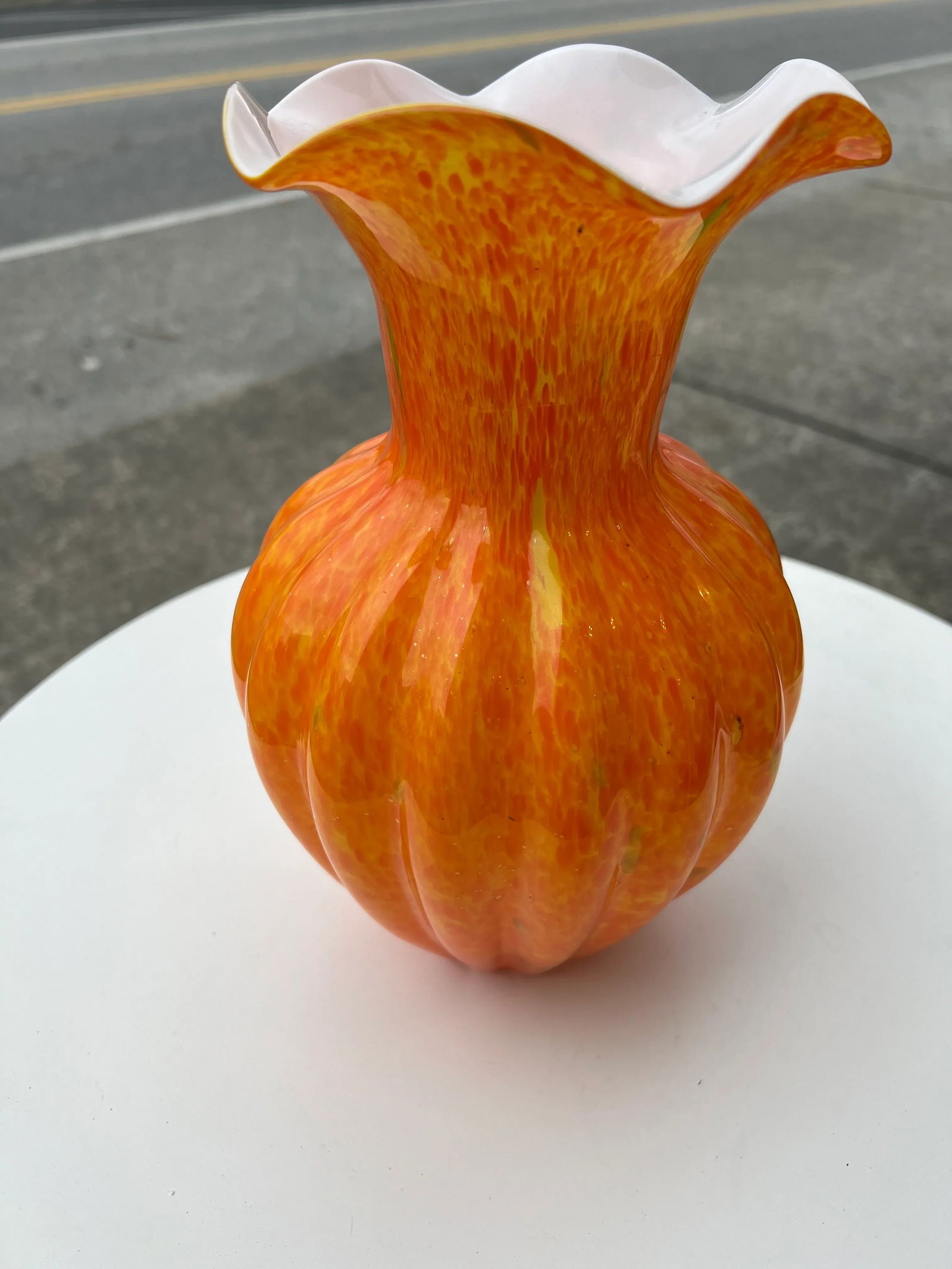 1970s Orange Art Glass Vase with Ruffle Edge Top - 2