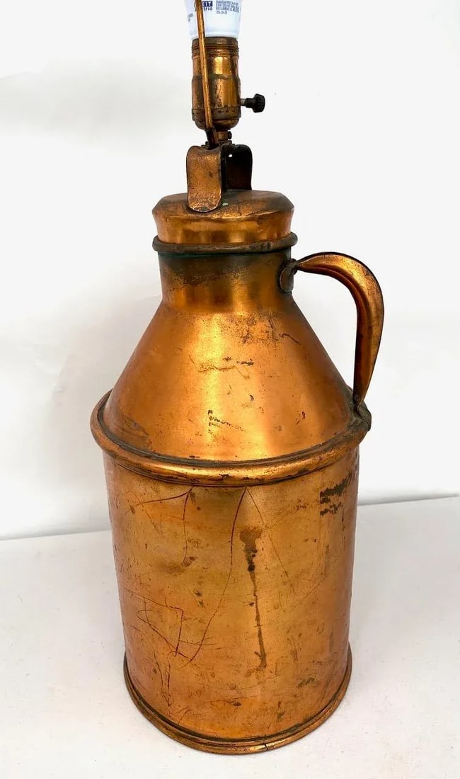 Vintage Americana Late 20th Century Steel With Brass Finish CC & Ba Milk Jug Table Lamp - 5
