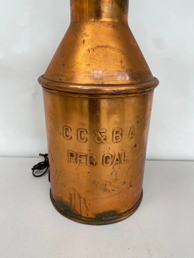 Vintage Americana Late 20th Century Steel With Brass Finish CC & Ba Milk Jug Table Lamp - 6