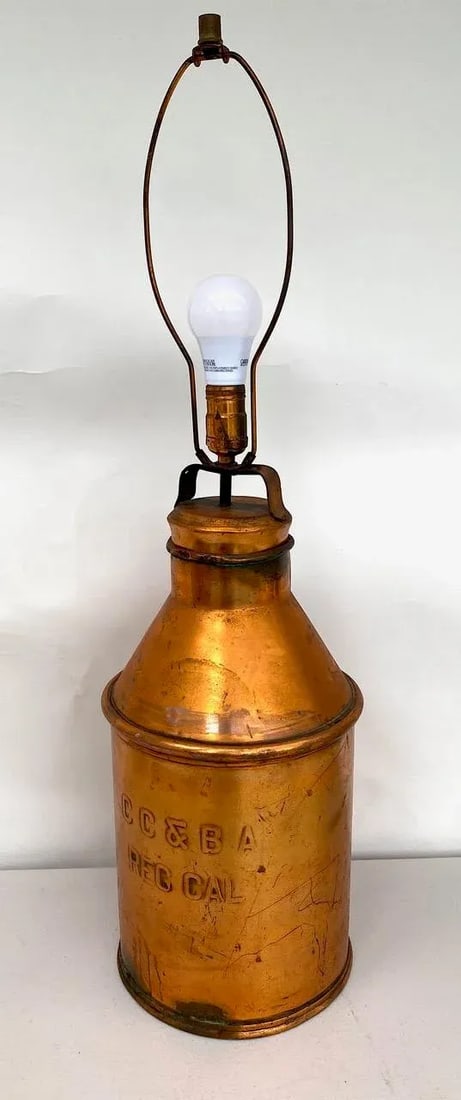 Vintage Americana Late 20th Century Steel With Brass Finish CC & Ba Milk Jug Table Lamp - 7