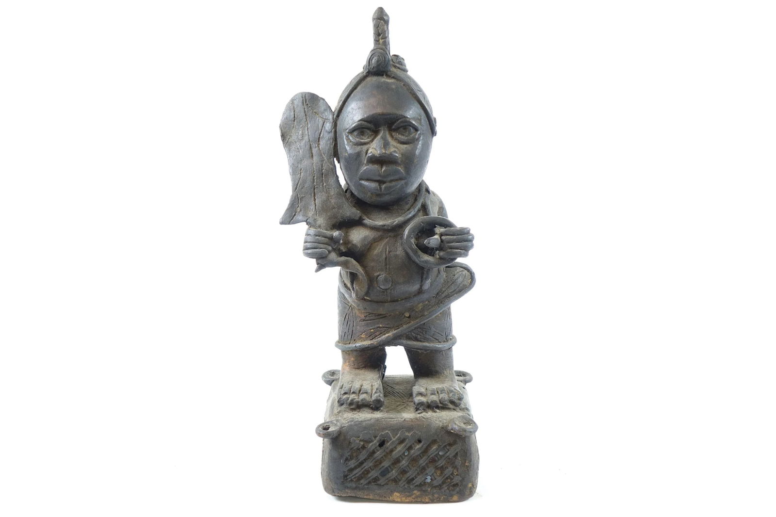 Antique 19th Century Bronze African Sculpture of a Warrior - 4