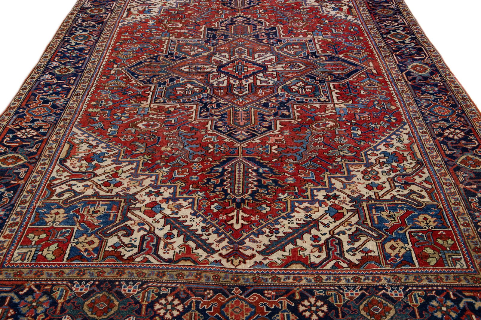 Antique Heriz Red Handmade Persian Wool Rug With Multicolor Medallion Design - 3