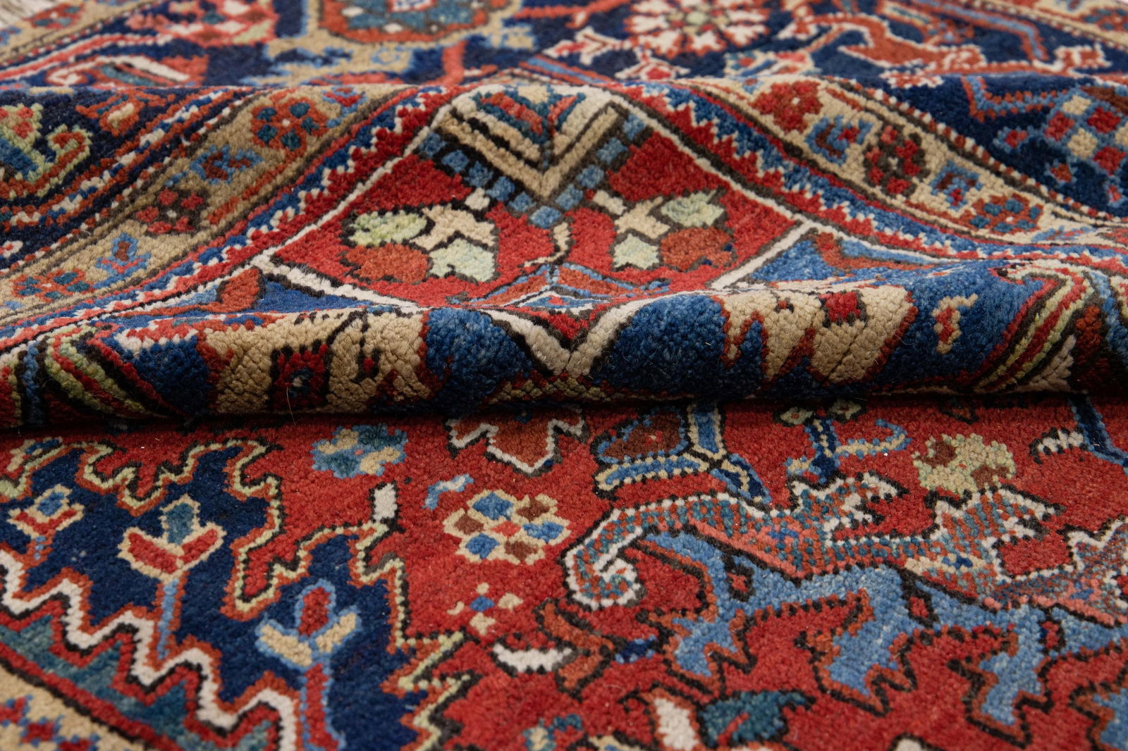 Antique Heriz Red Handmade Persian Wool Rug With Multicolor Medallion Design - 9