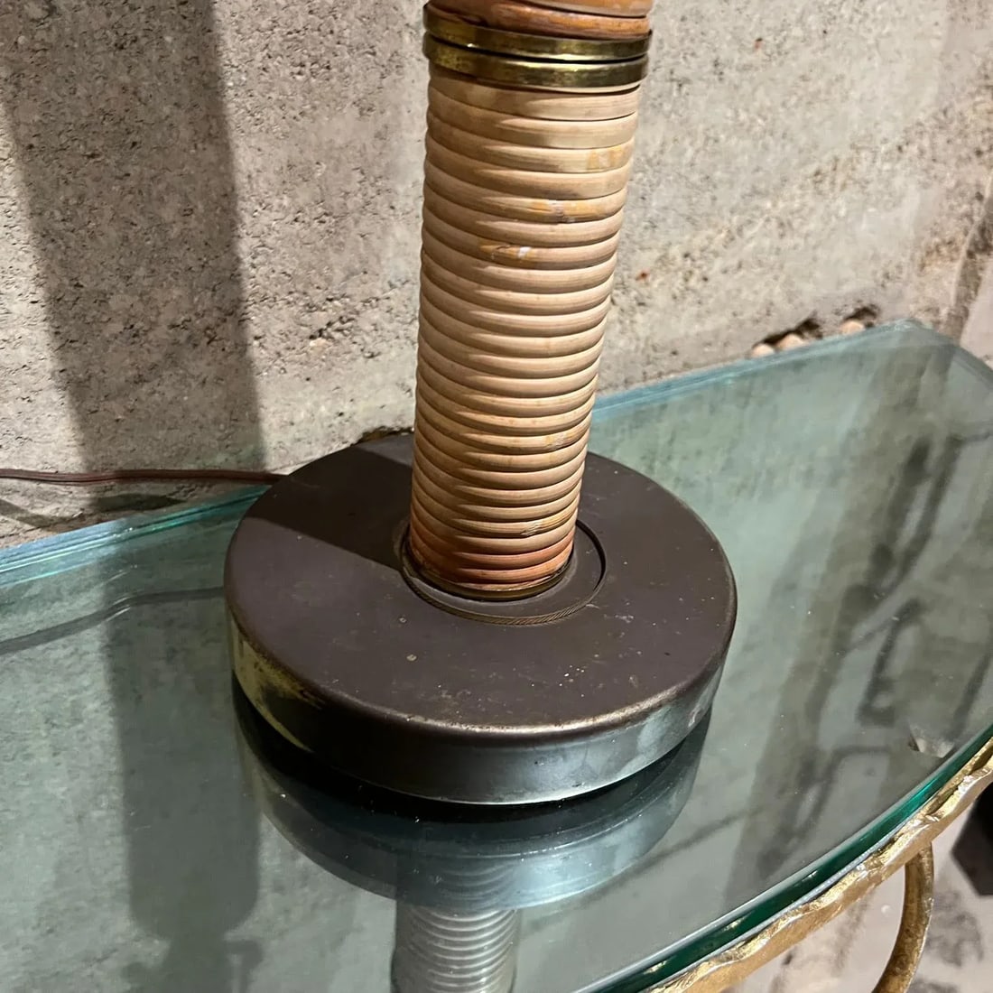 1960s Cane Wrapped Brass Plated Table Lamp - 2