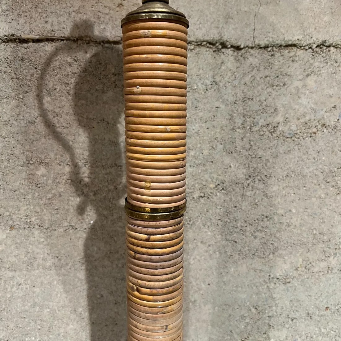 1960s Cane Wrapped Brass Plated Table Lamp - 4