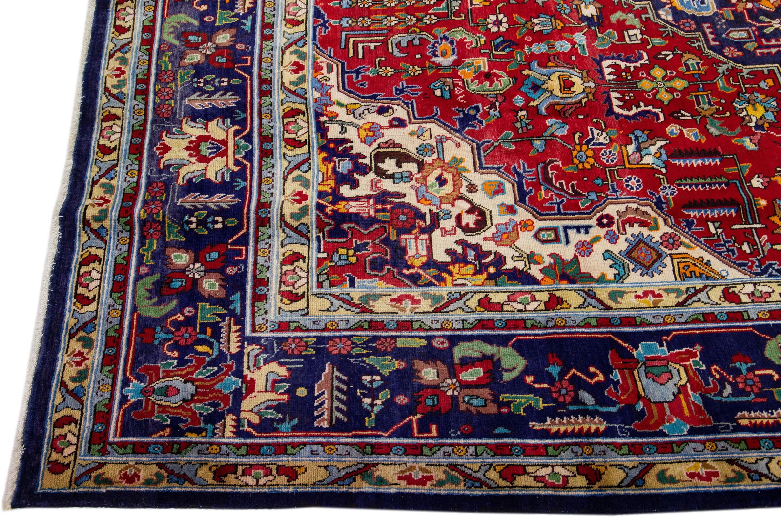 Handmade Antique Persian Tabriz Wool Rug With Multicolor Medallion Motif - 4