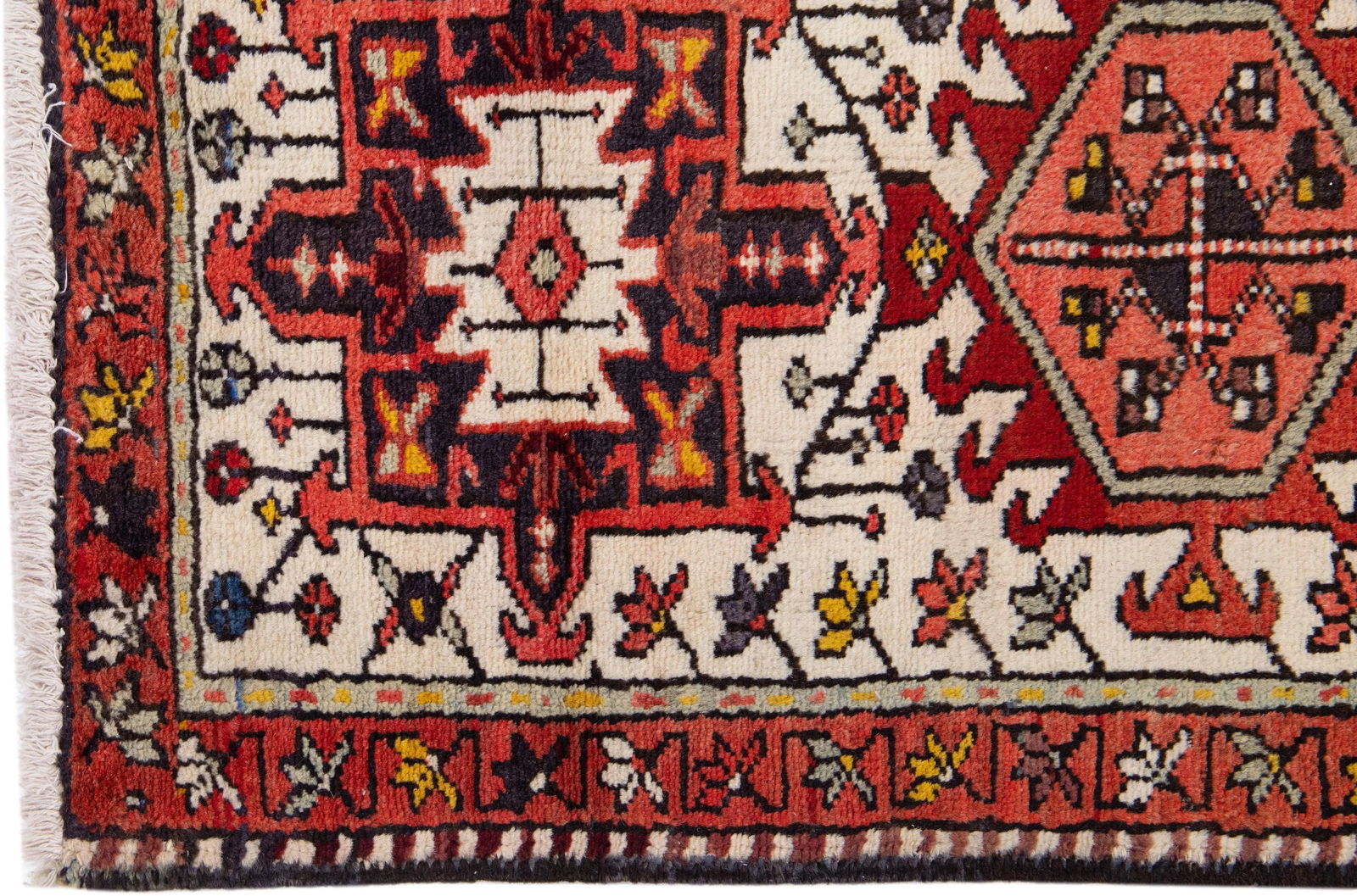 1960s Red Vintage Persian Heriz Handmade Geometric Wool Runner - 4