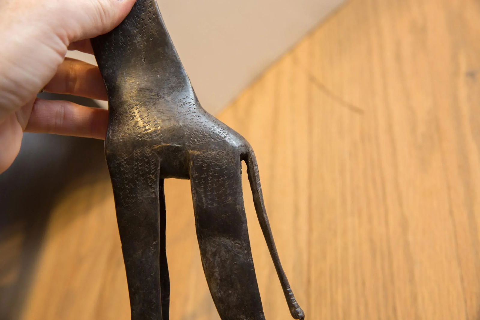 Large Vintage African Giraffe - 5