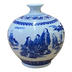 Chinese Oriental Blue White Porcelain Graphic Scenery Vase