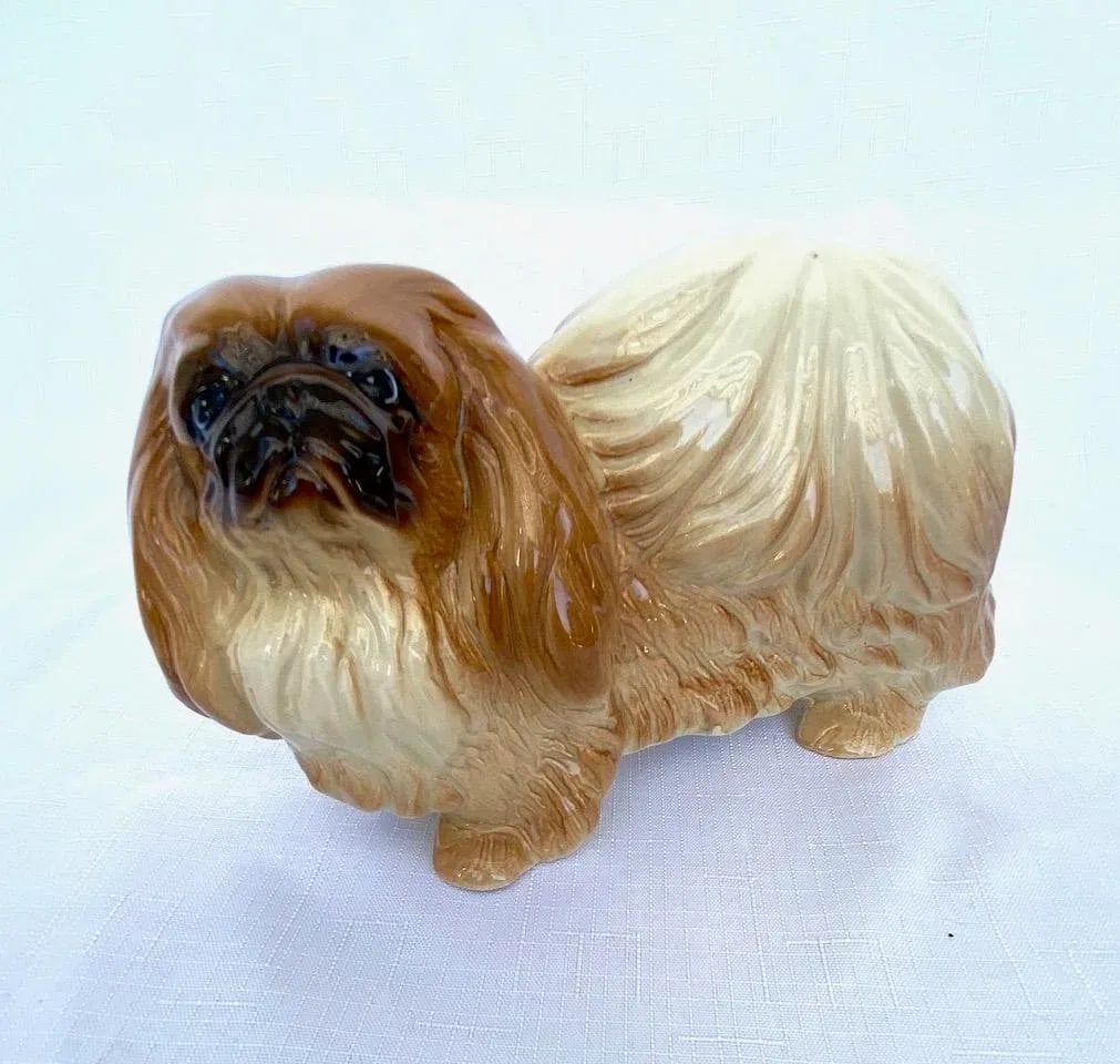 Vintage Porcelain "Pekingese" Dog Figurine - 3