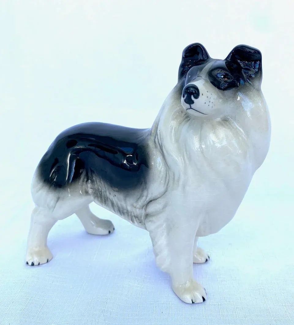 Vintage Porcelain "Collie" Dog Figurine by Melba Ware, England - 4