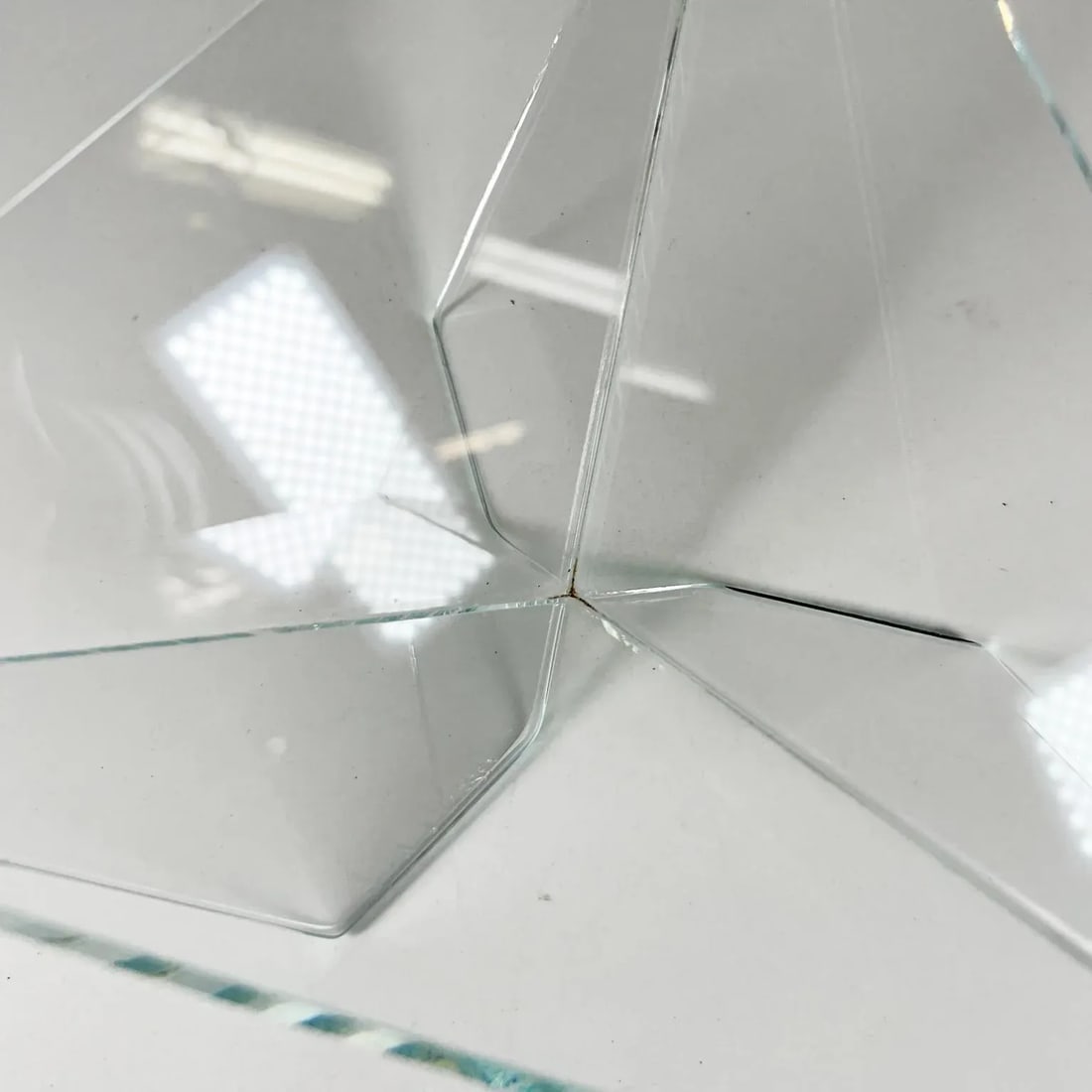 1988 Pyramid Modern Glass Art Bowl John Seitz - 9