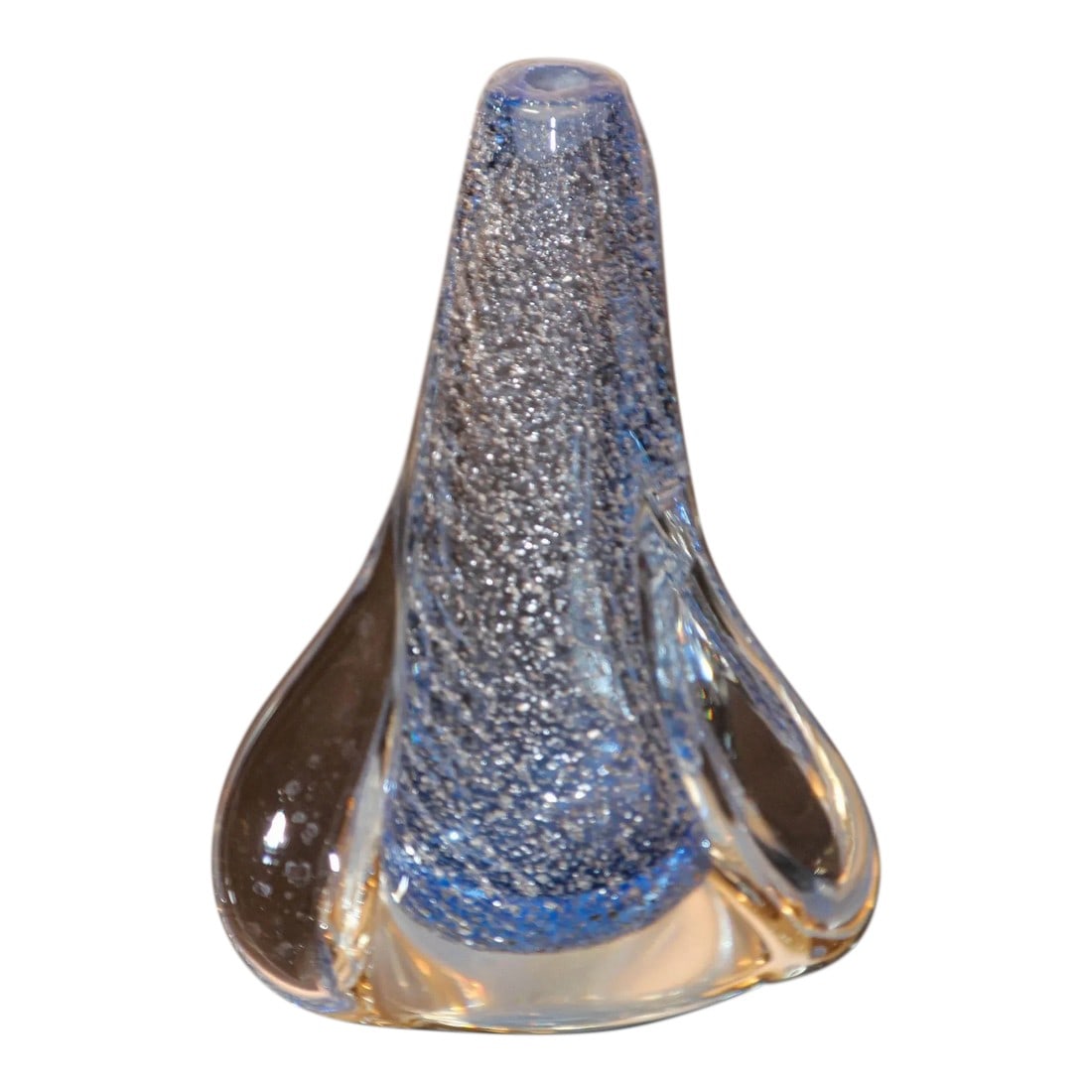 Vintage Murano Twisted Spiral Sky Blue and Clear Art Glass With Silver Murine 1960's: A beautiful Mid-Century Modern vintage Murano sky blue glass vase with bubbles and silver murine inclusions. Beautiful vintage handmade Murano ice blue glass soliflore vase with silver inclusions. A f