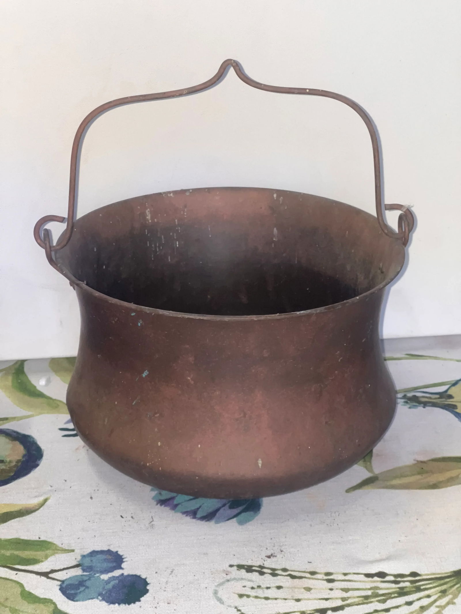 Late 19th Century Handmade Solid Brass Cauldron - 6