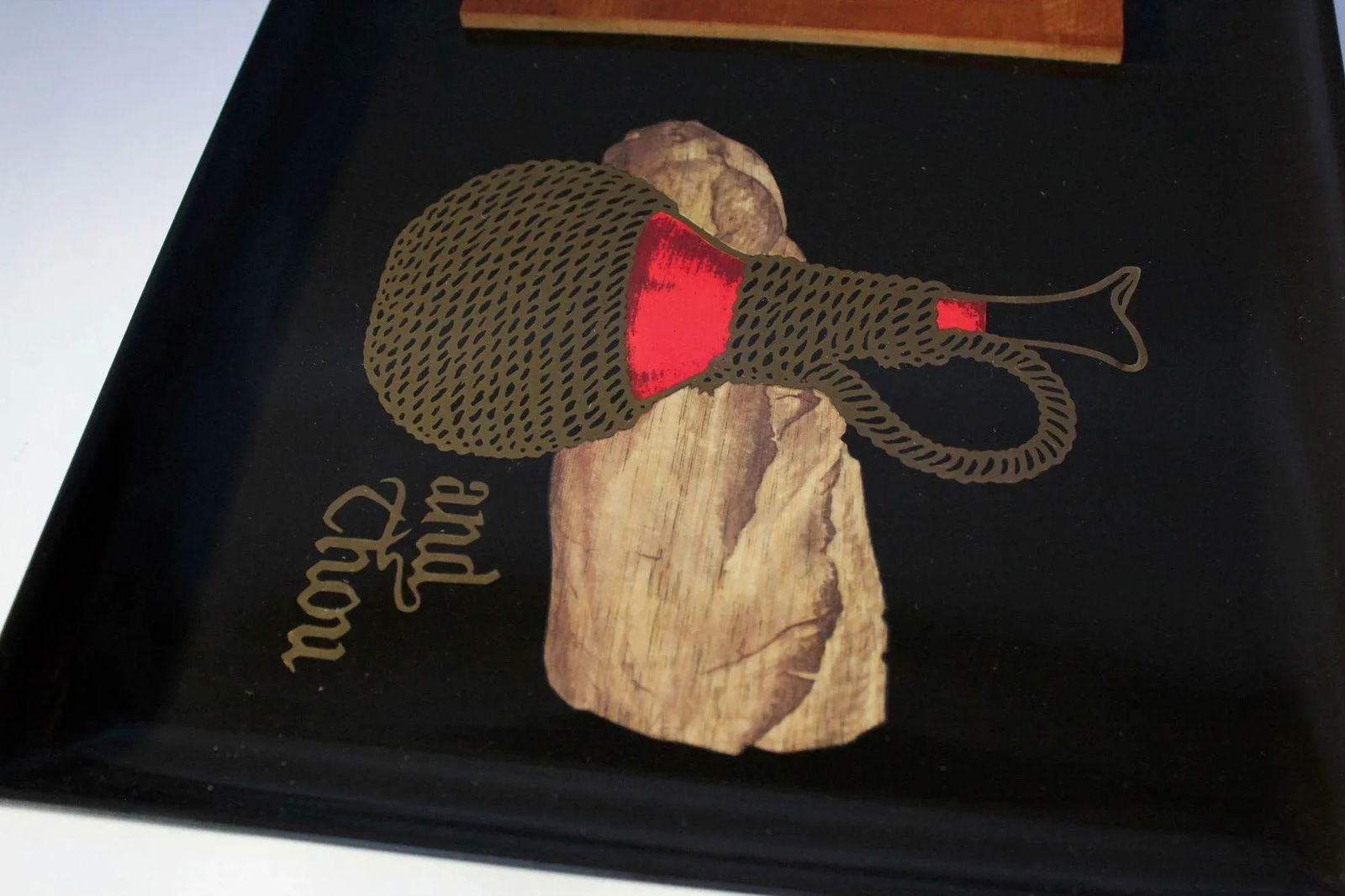 Large Mid-Century Black Resin and Maple Inlaid "Loaf"/Carafe"/"And Thou" Cheese Board by Couroc - 10