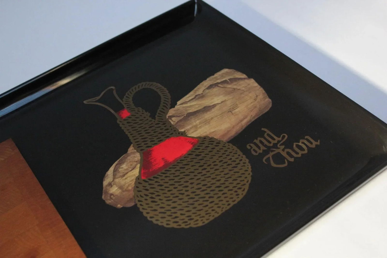 Large Mid-Century Black Resin and Maple Inlaid "Loaf"/Carafe"/"And Thou" Cheese Board by Couroc - 9