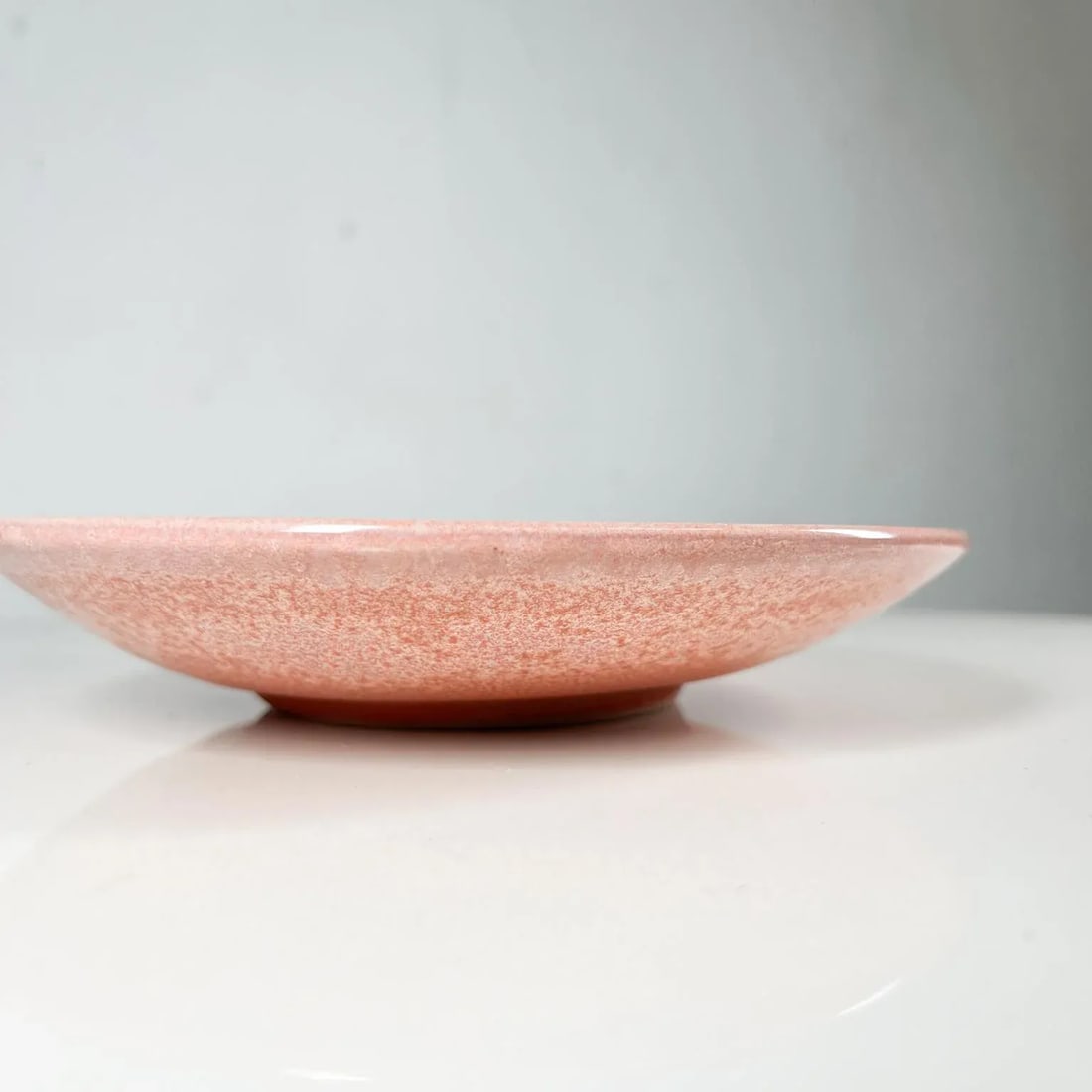 1980s Postmodern Pink Stoneware Art Pottery Plate - 5