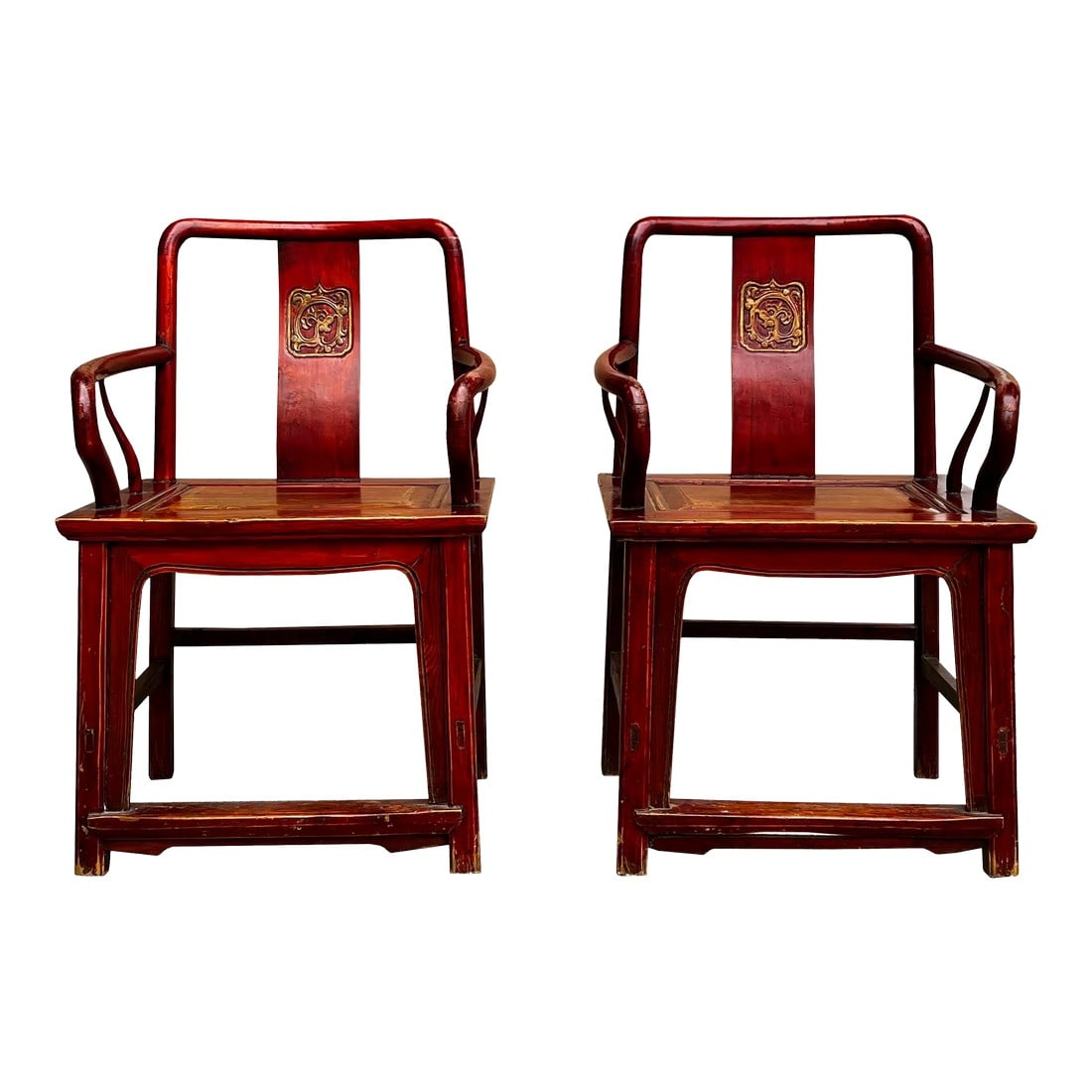 Pair Chinese Vintage Motif Carving Accent Brown Stain Armchairs: This is a pair of old vintage oriental Chinese armchairs with relief carving at the back panel. It is a nice accent armchair set for display and it is still sturdy enough for sitting. Dimensions: 