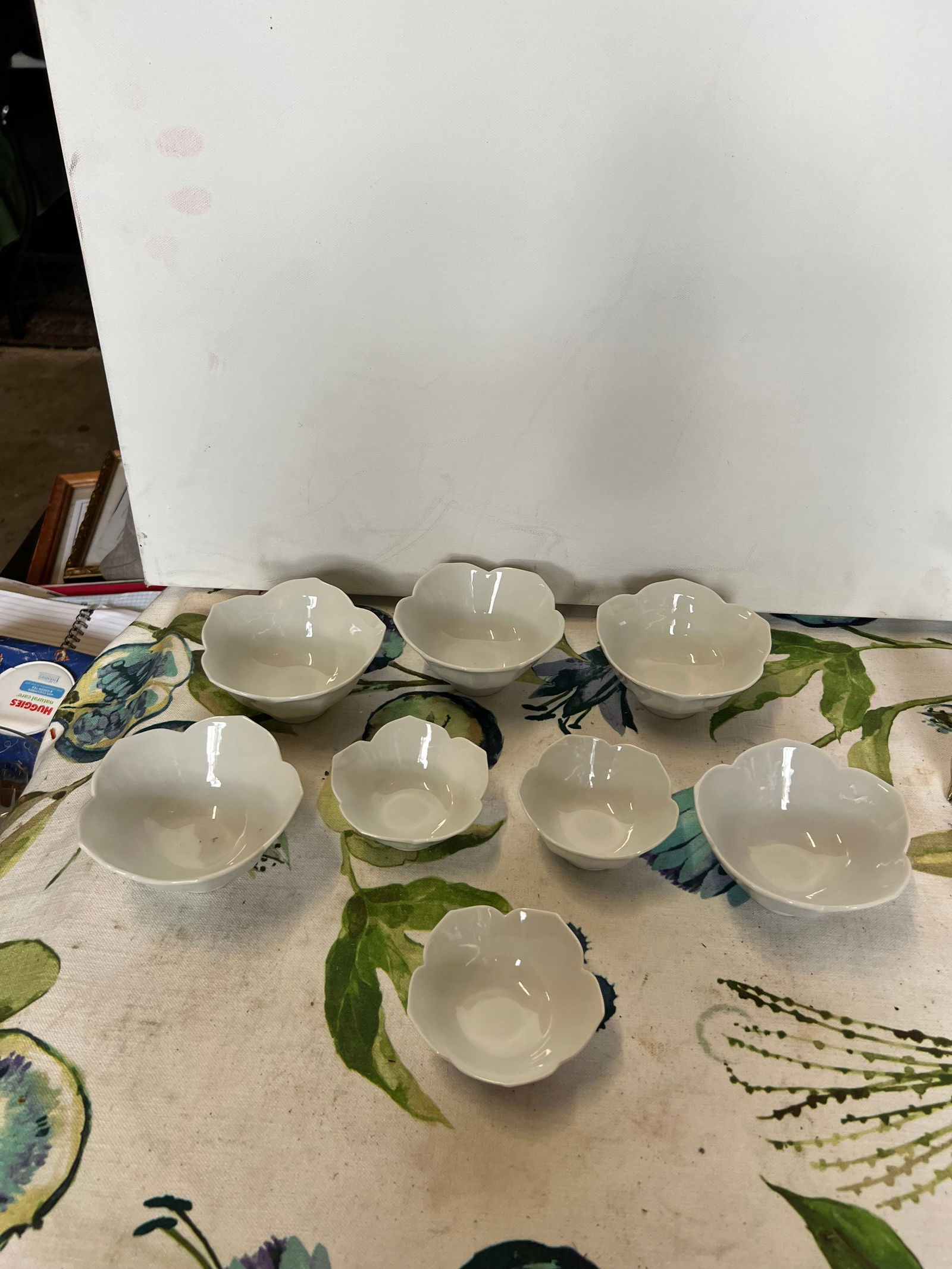 1970s Lotus Bowls- Set of 13 - 5