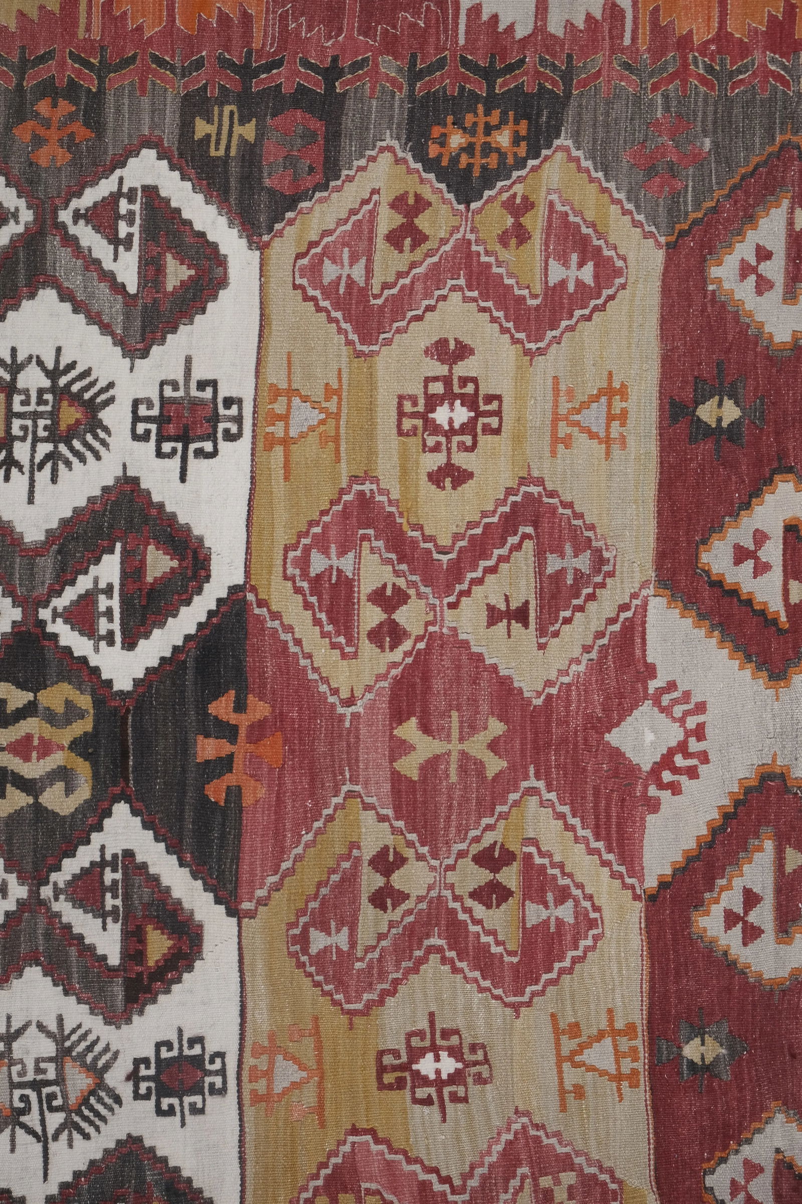 1960s Vintage Foyer Turkish Kilim Rug 4'11'' X 14'5'' - 10