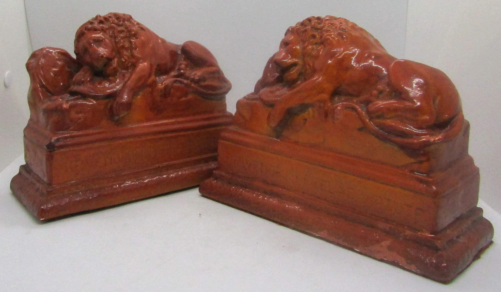 1950s Helvetiorum Fidei Ac Virtuti Chalkware Sculptures of Lion of Lucerne Bookends - a Pair - 2