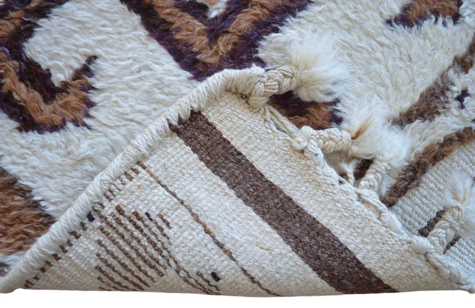 1970s Hand-Knotted Kurdish Runner Undyed Wool Rug - 2"²9"³ × 13"²10"³ - 11