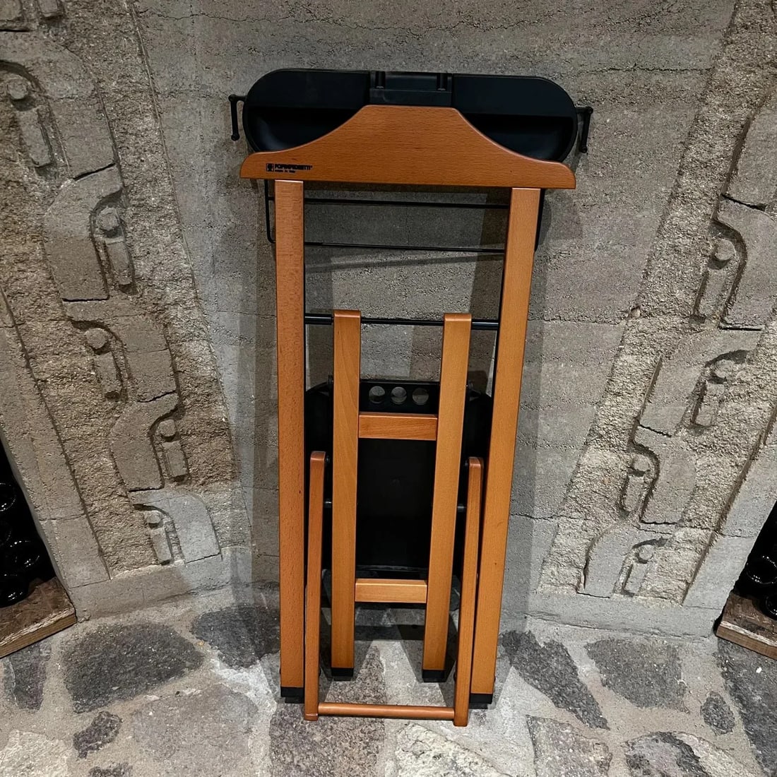 1990s Italy Foppapedretti Gentleman's Modern Folding Valet With Seat - 6