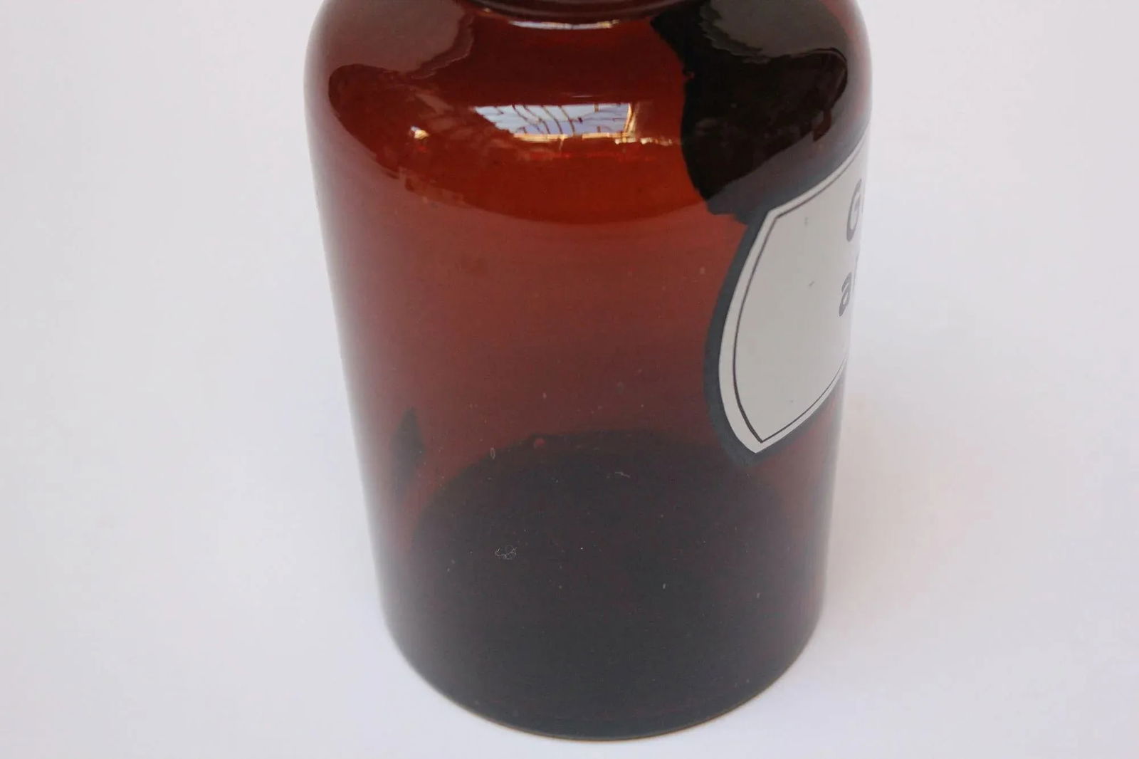 Vintage German Amber Glass "Gummi Arabicum" Apothecary Bottle - 7