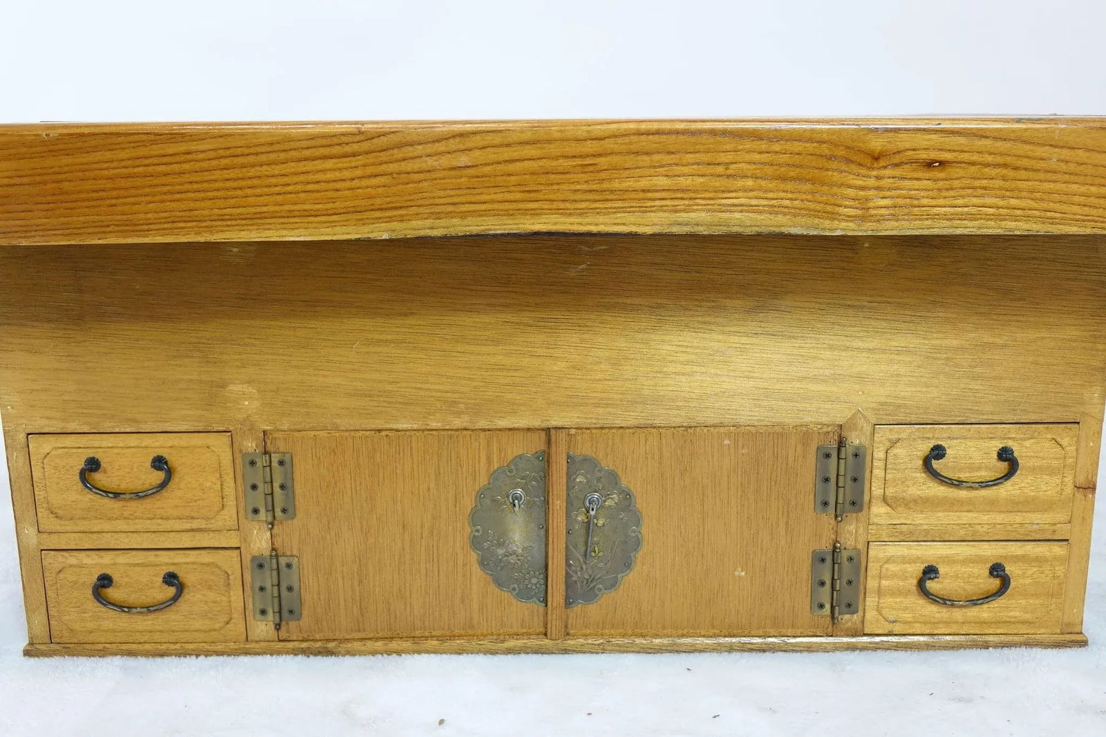 Early 20th Century Antique Far Eastern Coffee Table - 4