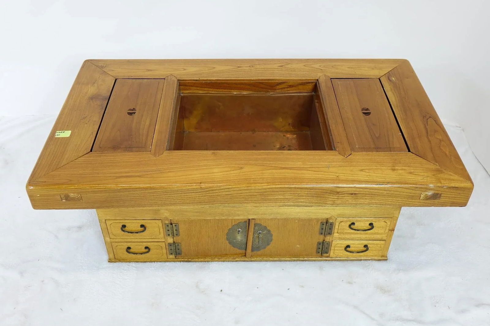 Early 20th Century Antique Far Eastern Coffee Table - 9