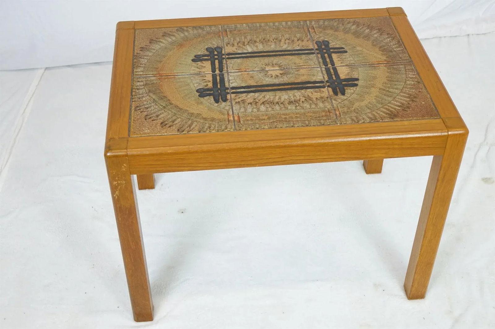 Late 20th Century Small decorative Table with Tile top - 2