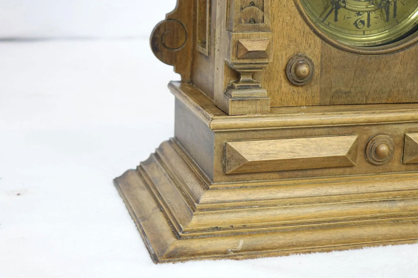 Late 19th Century Antique Small Wood Clock - 4