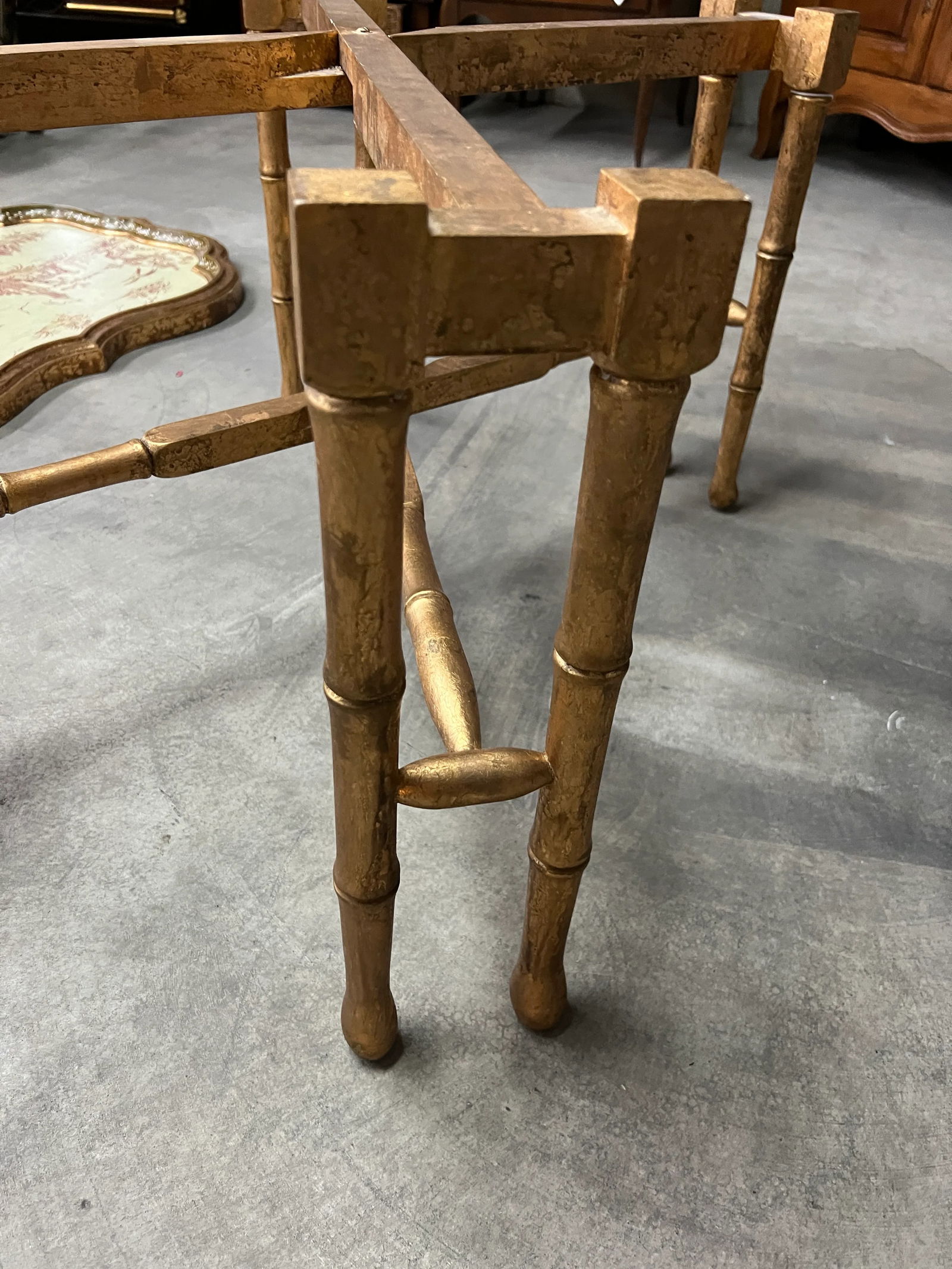 1980s Vintage Hand Painted Chinoiserie Tray Table by Sarreid, Ltd. - 5