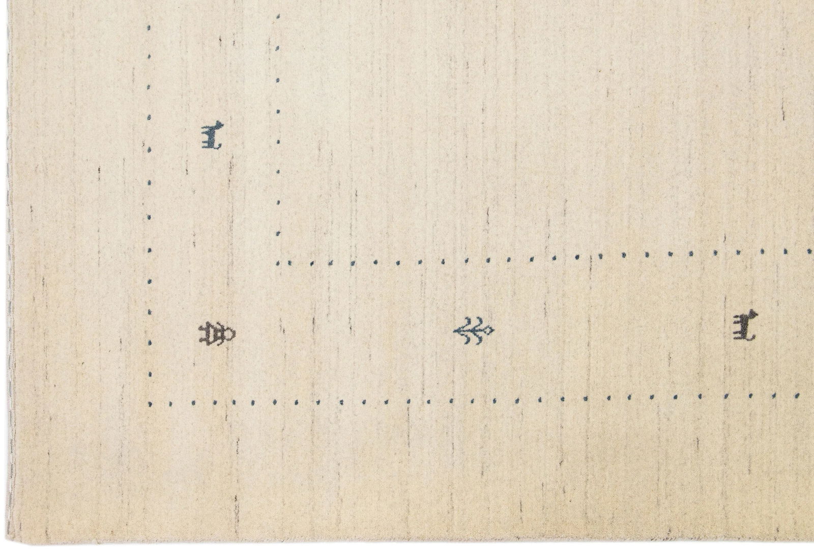 2020s Minimalist Modern Gabbeh Style Wool Rug Handmade in Beige - 4