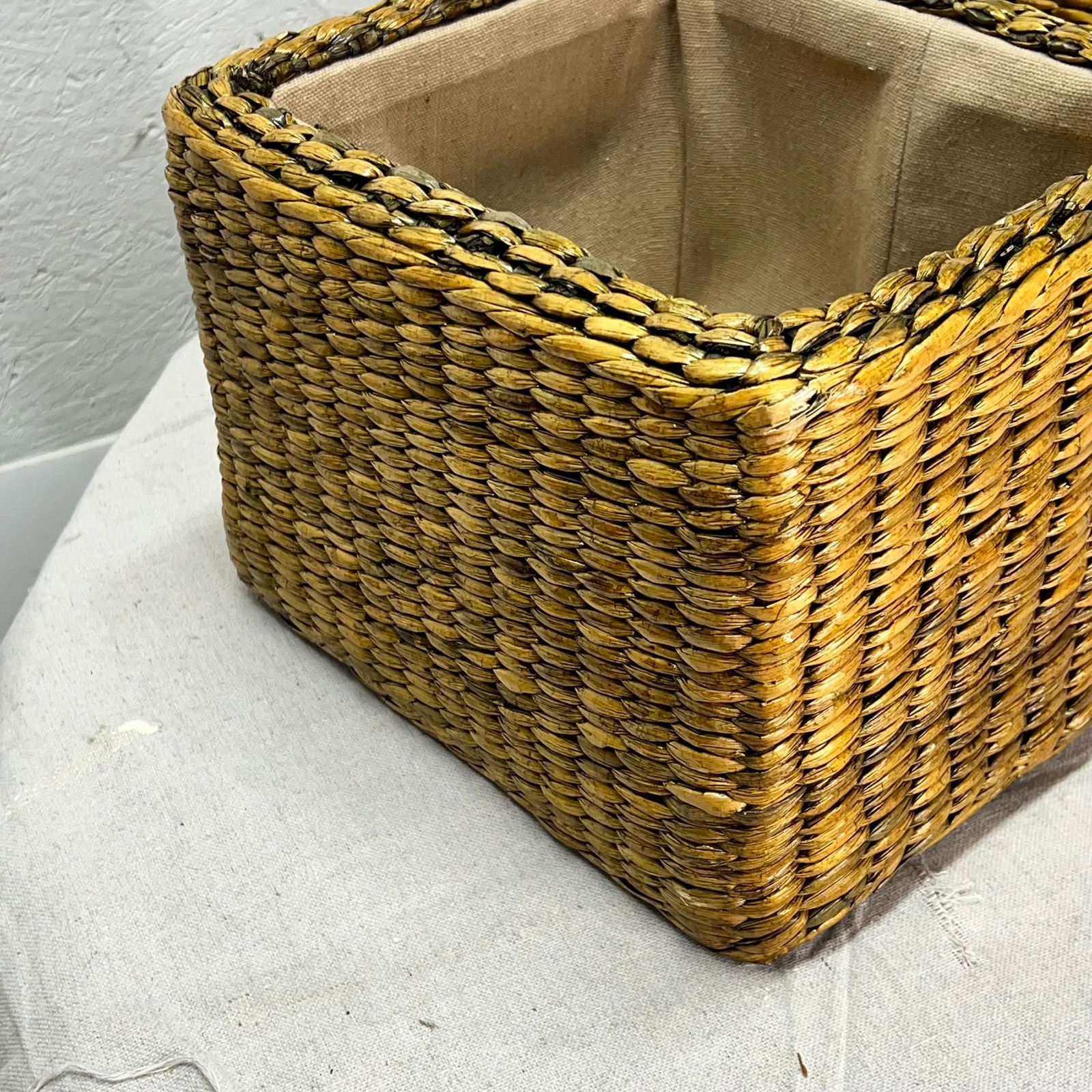 Late 20th Century Square Tabletop Lined Baskets - a Pair - 7