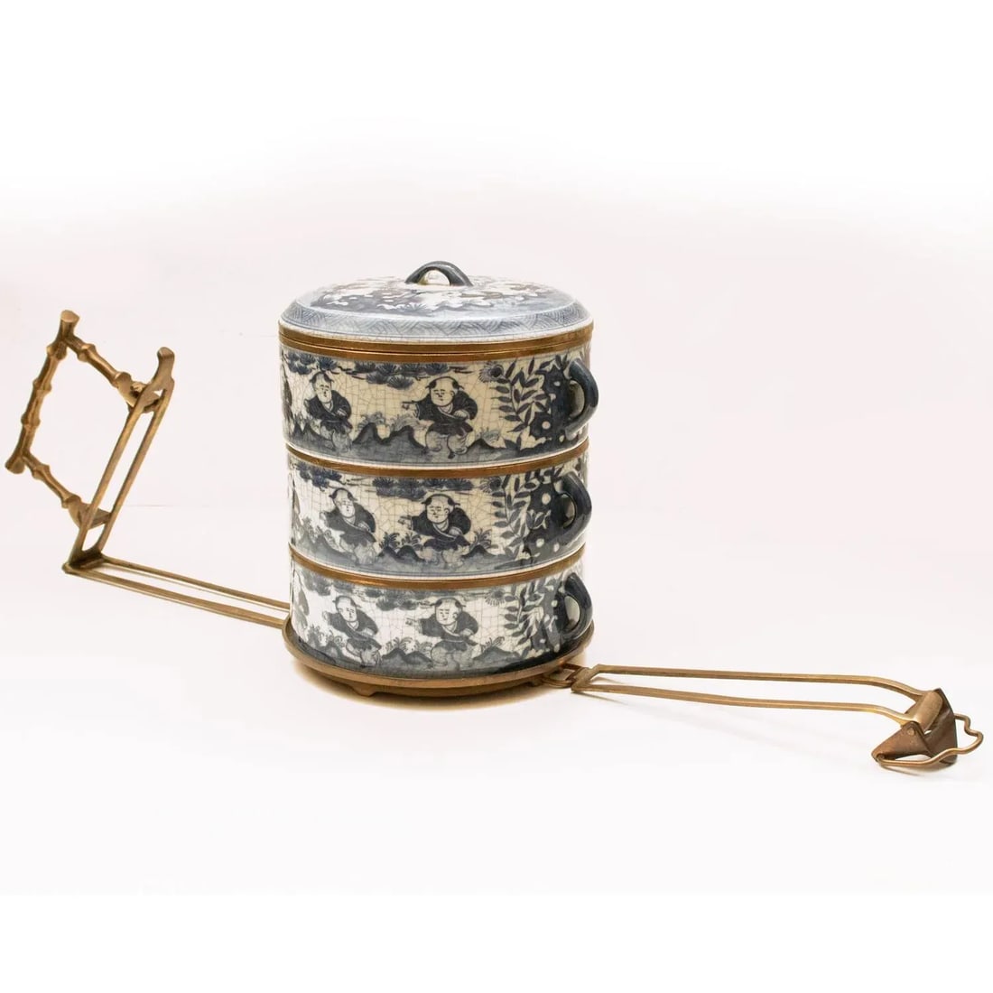 Late 20th Century Ming Style Chinese Porcelain Blue & White Bowls With Brass Holder, Reproduction - 7