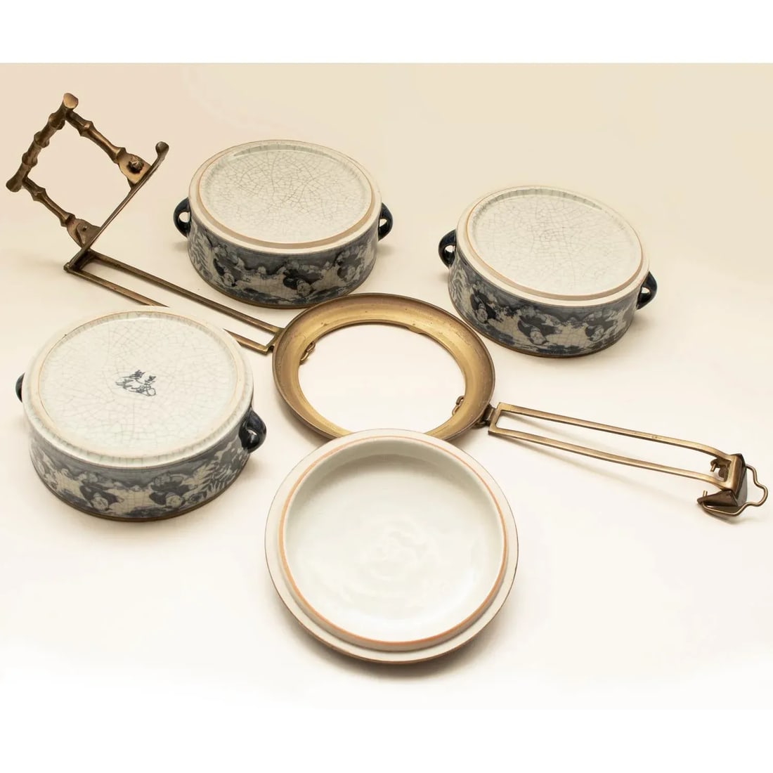 Late 20th Century Ming Style Chinese Porcelain Blue & White Bowls With Brass Holder, Reproduction - 9