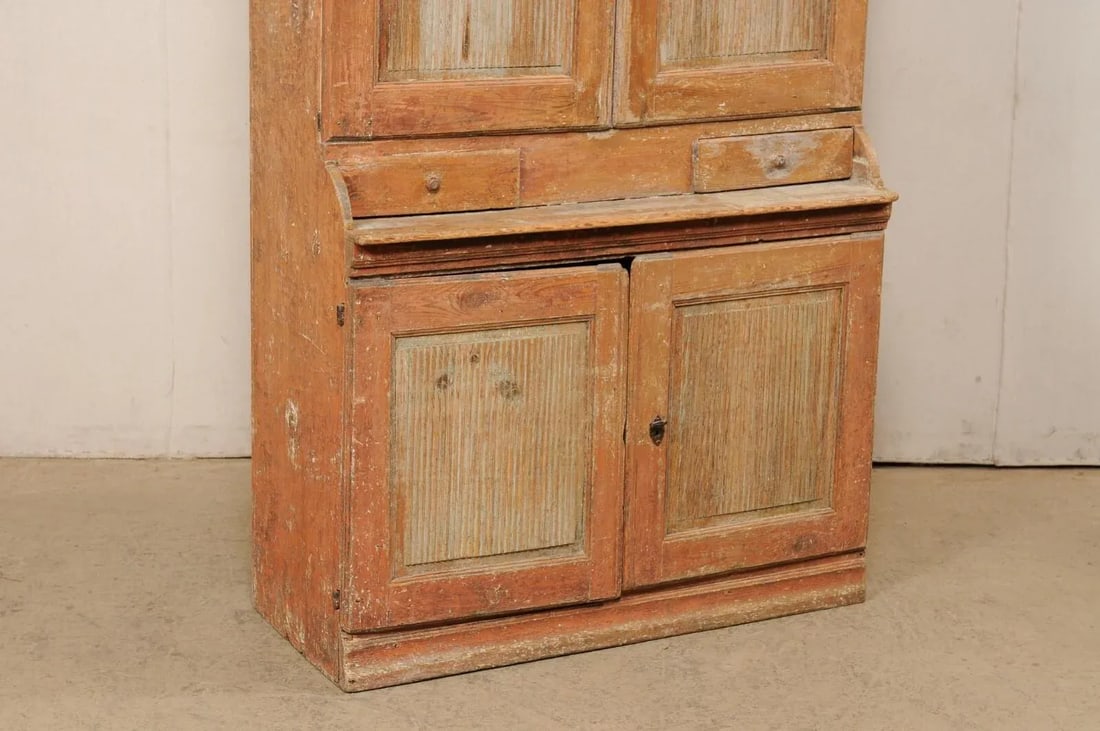 Swedish Century 1820 Clock Cabinet with Orig. Paint - 10