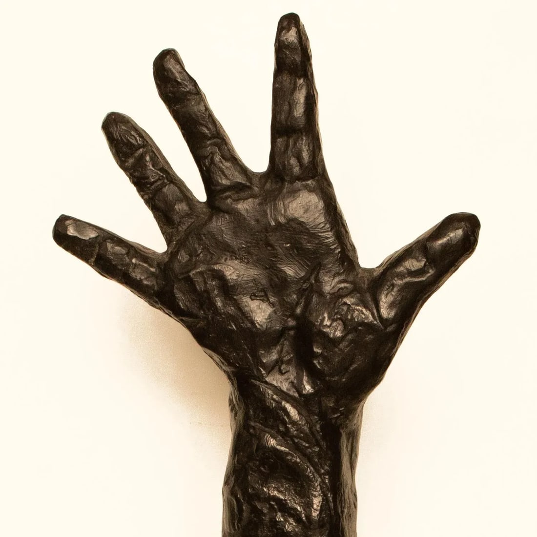 Mid-20th Century After Pablo Picasso "Arm" Bronze Sculpture, Signed and Numbered 24/30 - 7