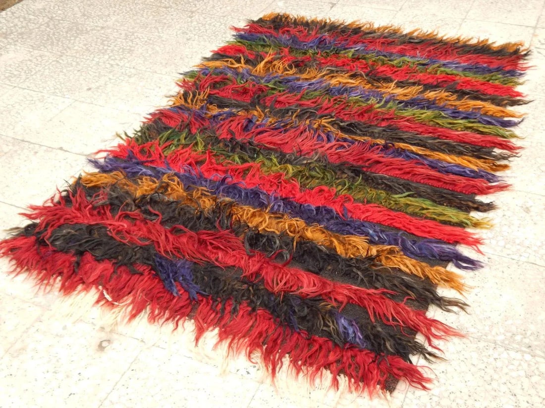 1980s Angora Wool Shaggy Rug - 3"²9"³ × 5"²8"³ - 3