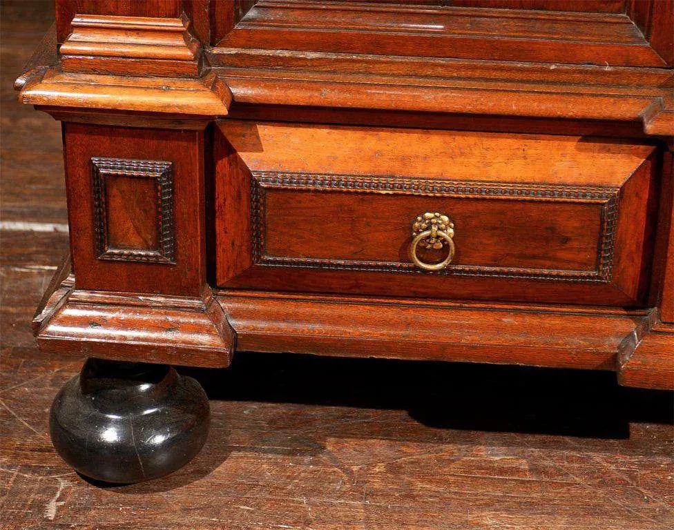 Swedish 18th Century Period Baroque Cabinet With Corinthian Pilasters - 6