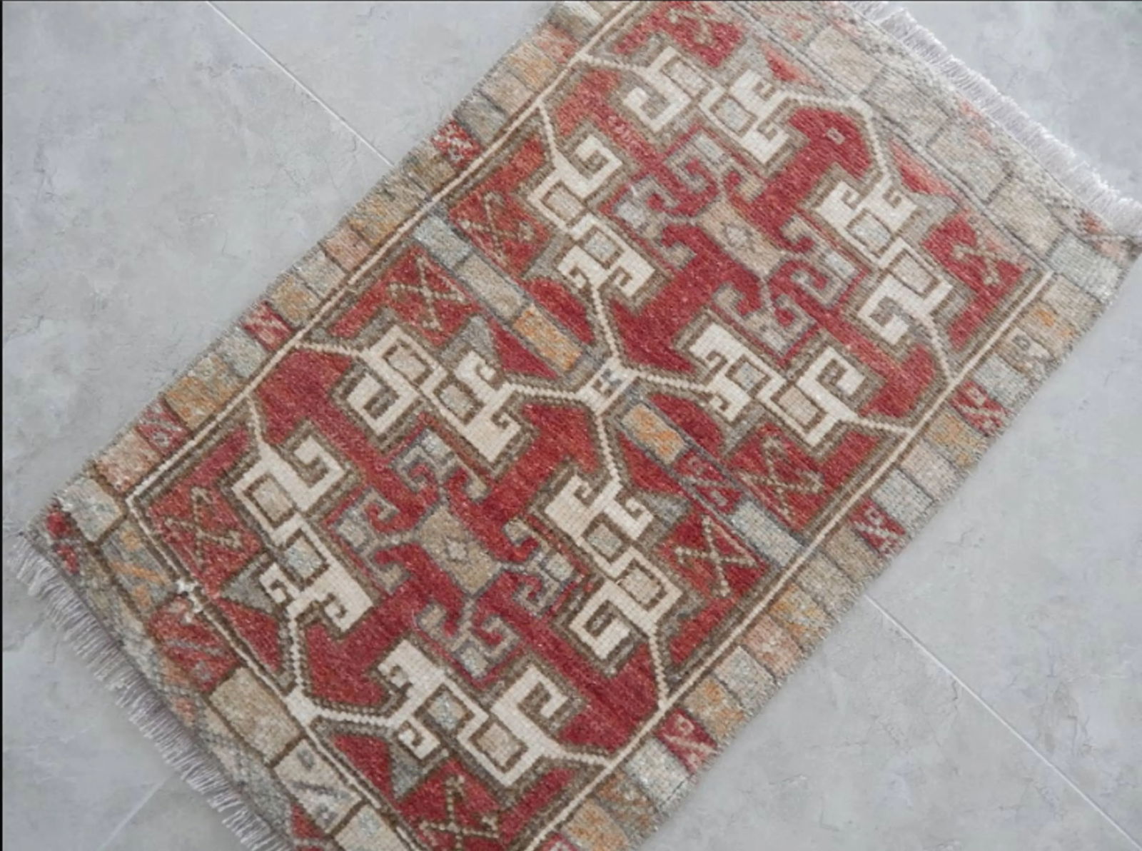 Distressed Low Pile Yastik Rug Faded Mat - 4