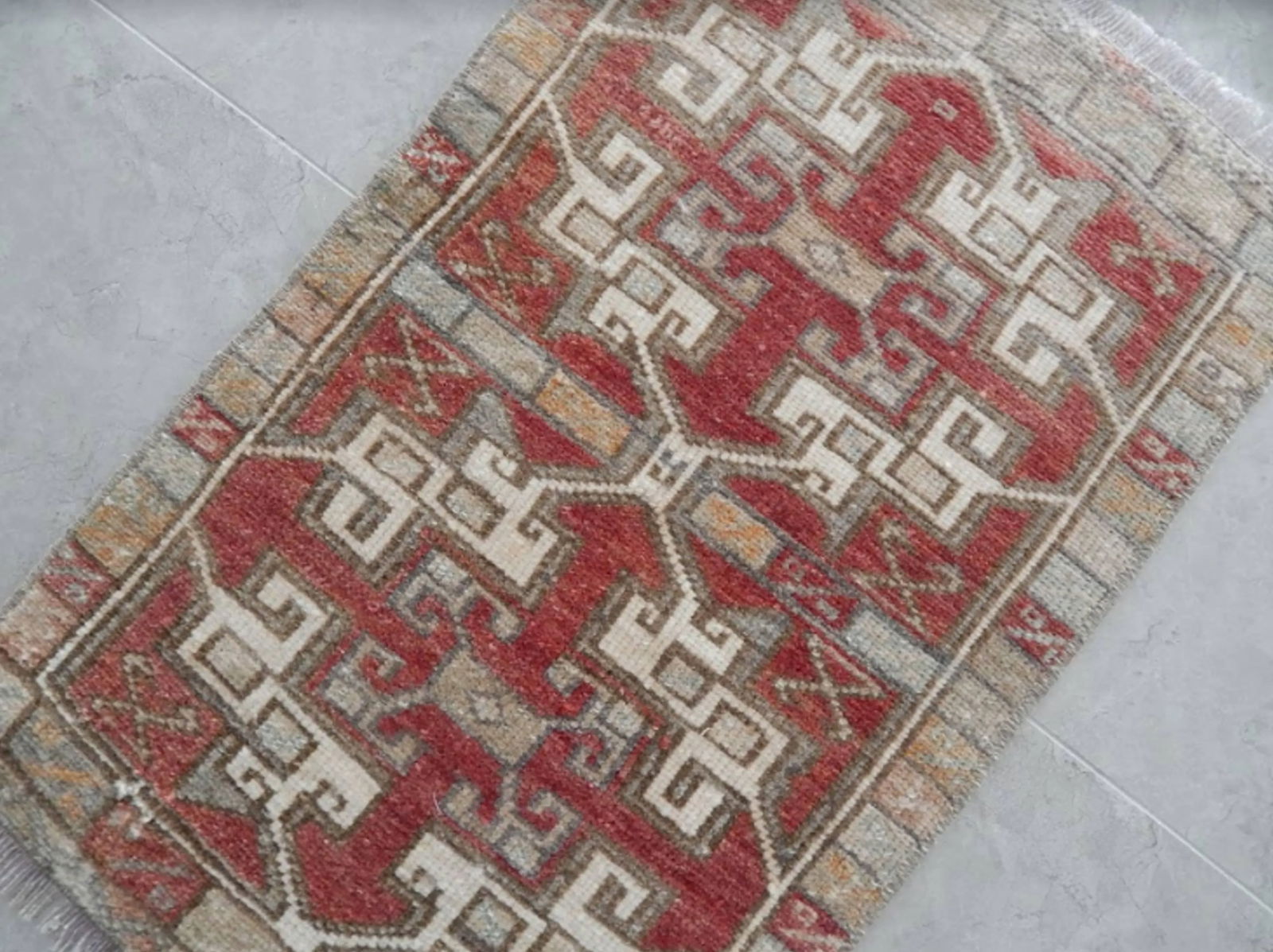 Distressed Low Pile Yastik Rug Faded Mat - 6