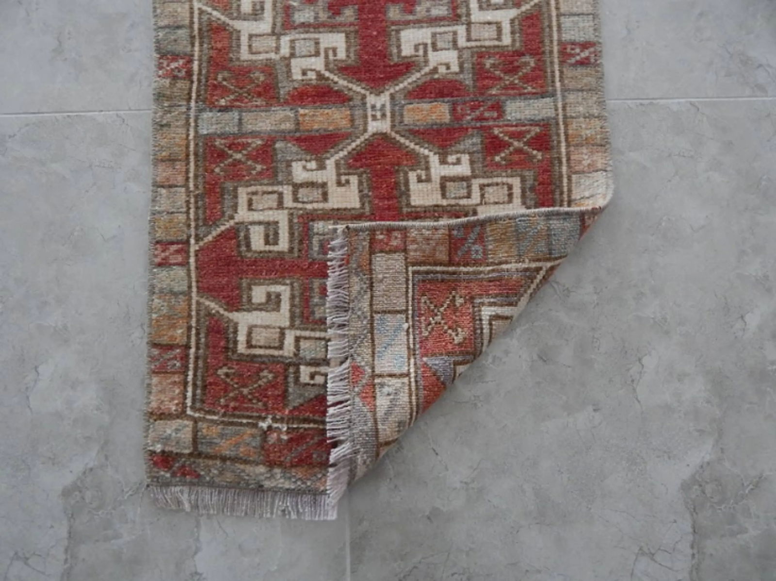 Distressed Low Pile Yastik Rug Faded Mat - 8