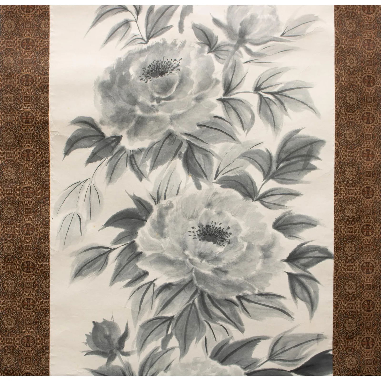 Post-1940 Showa Era Japanese Monochrome Watercolor Scroll Painting "Peonies" - 5