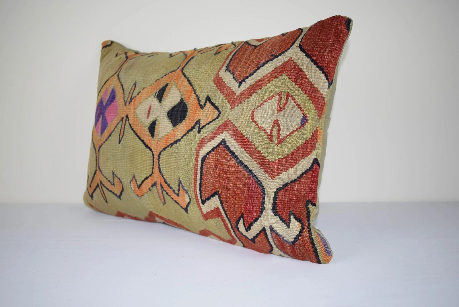 Vintage Lumbar Kilim Pillow Cover - 3