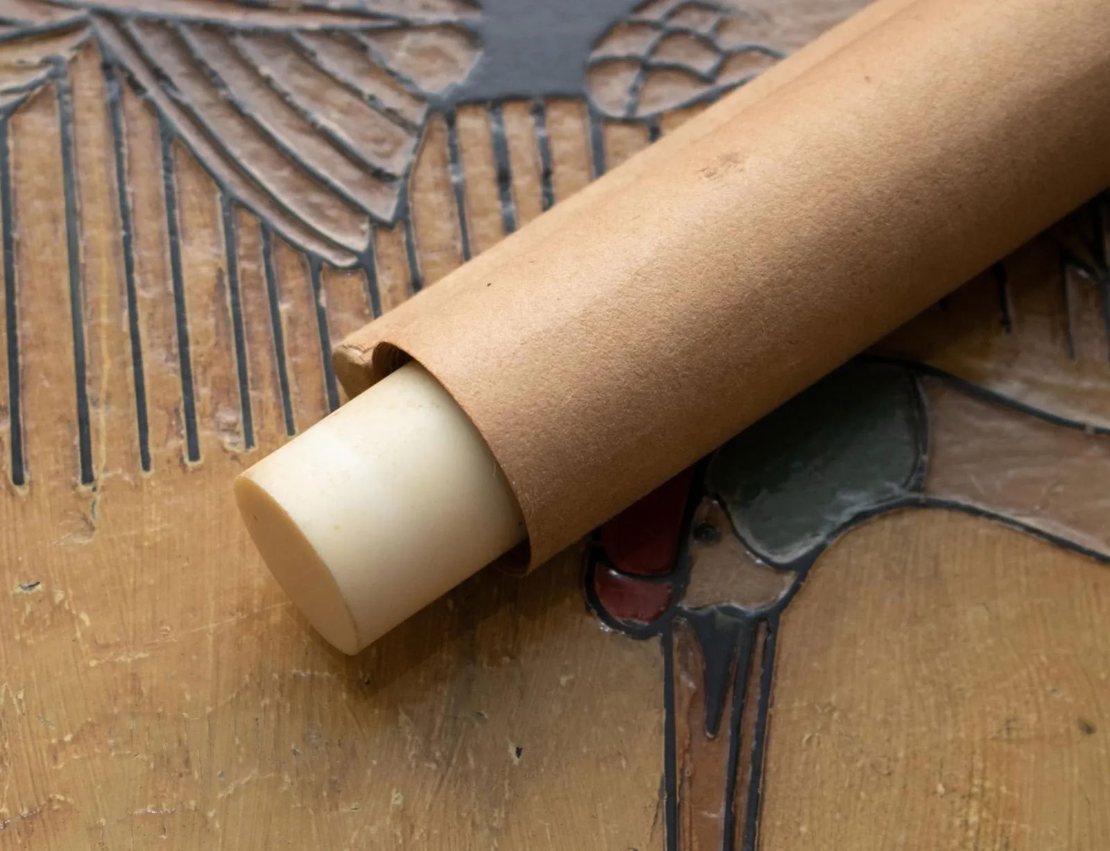 Pre-1940 Showa Era Japanese Silk Watercolor Scroll Painting, "The Crow and the Plum Tree" - 9