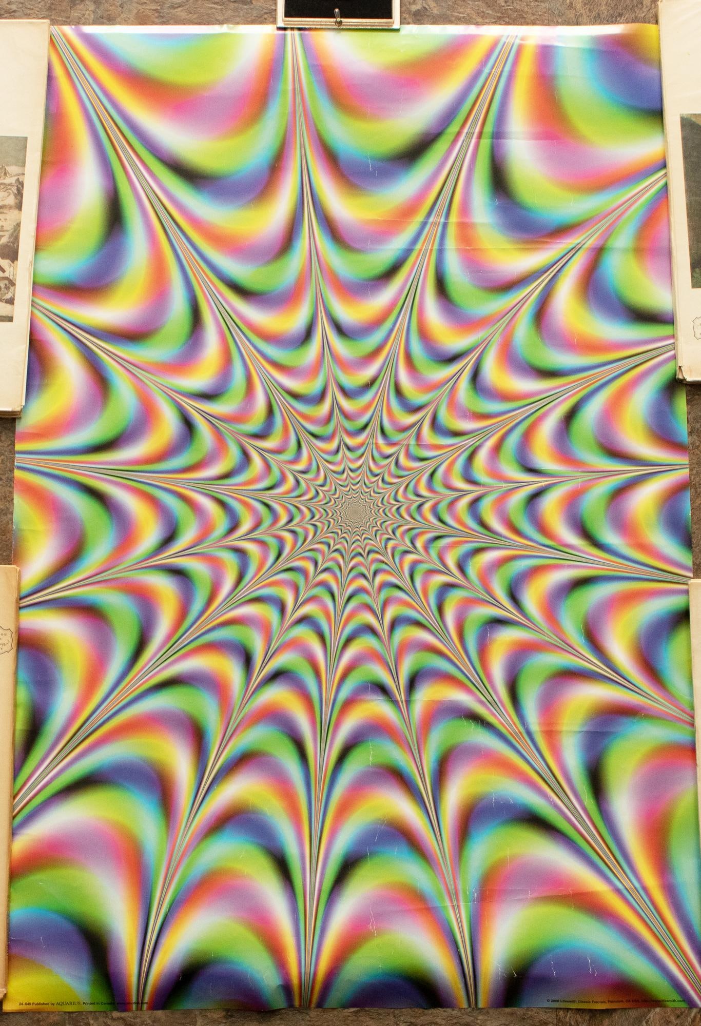 2000 Mesmerizing Optic Art Poster - 11