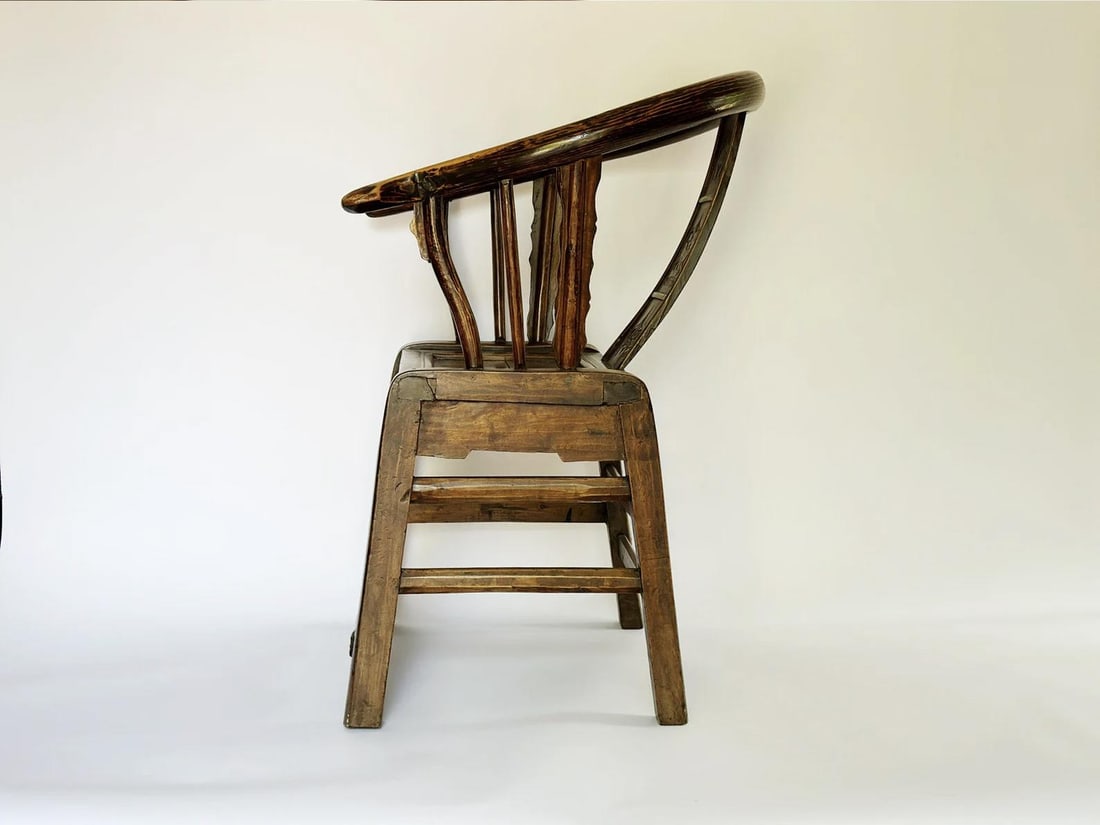 Early 1900s Antique Carved Wood Horseshoe Armchair - 8