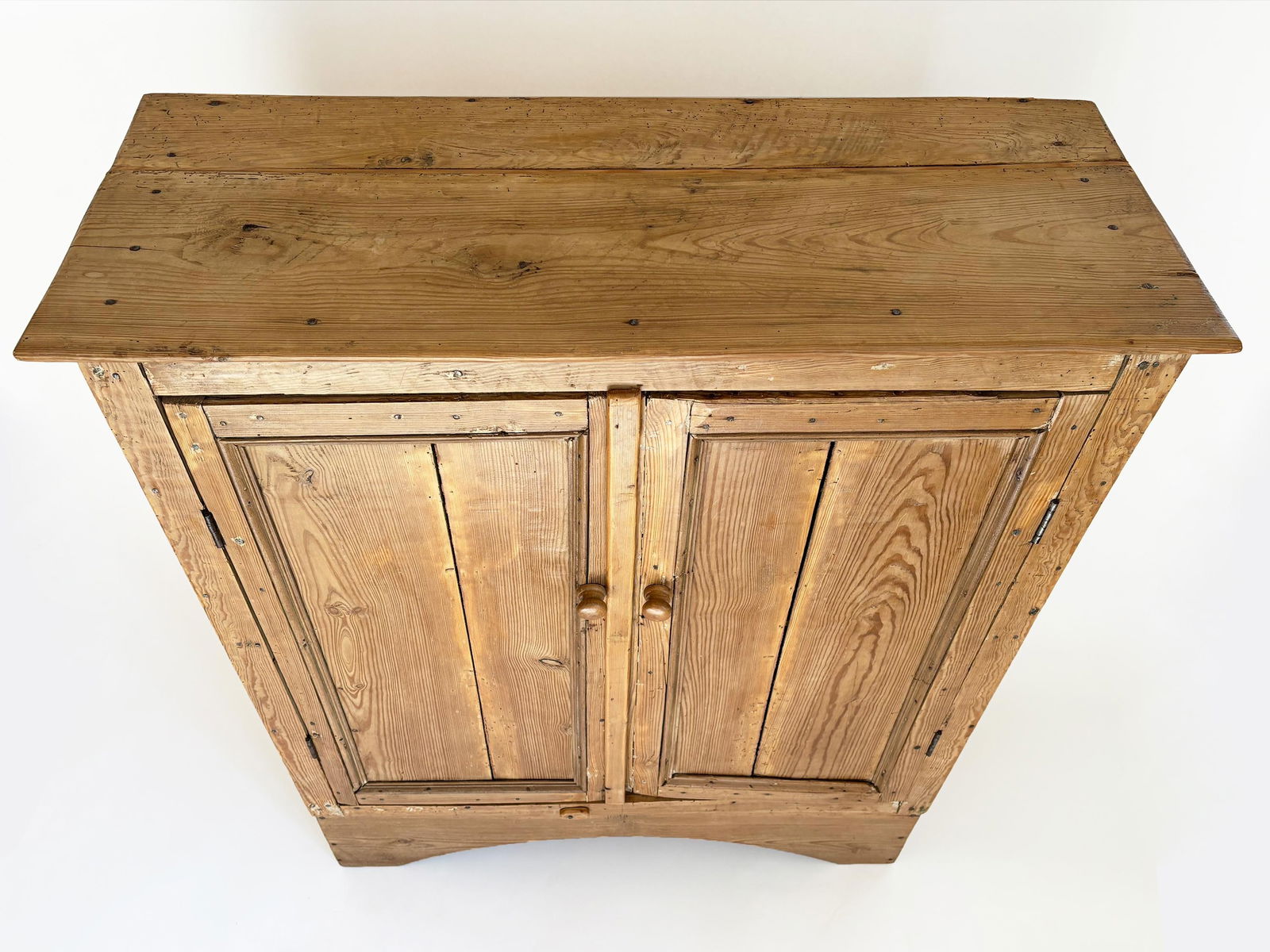 1900s Antique European Scrubbed Irish Pine Cabinet - 9